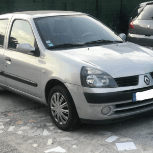 Renault Clio Access Authentique Année 2003 Boite de vitesse:  manuelle