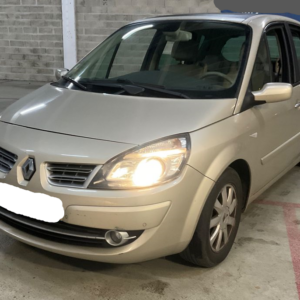 Renault Scenic 2.0 dCi Jade Année 2009 Boite de vitesse Automatique