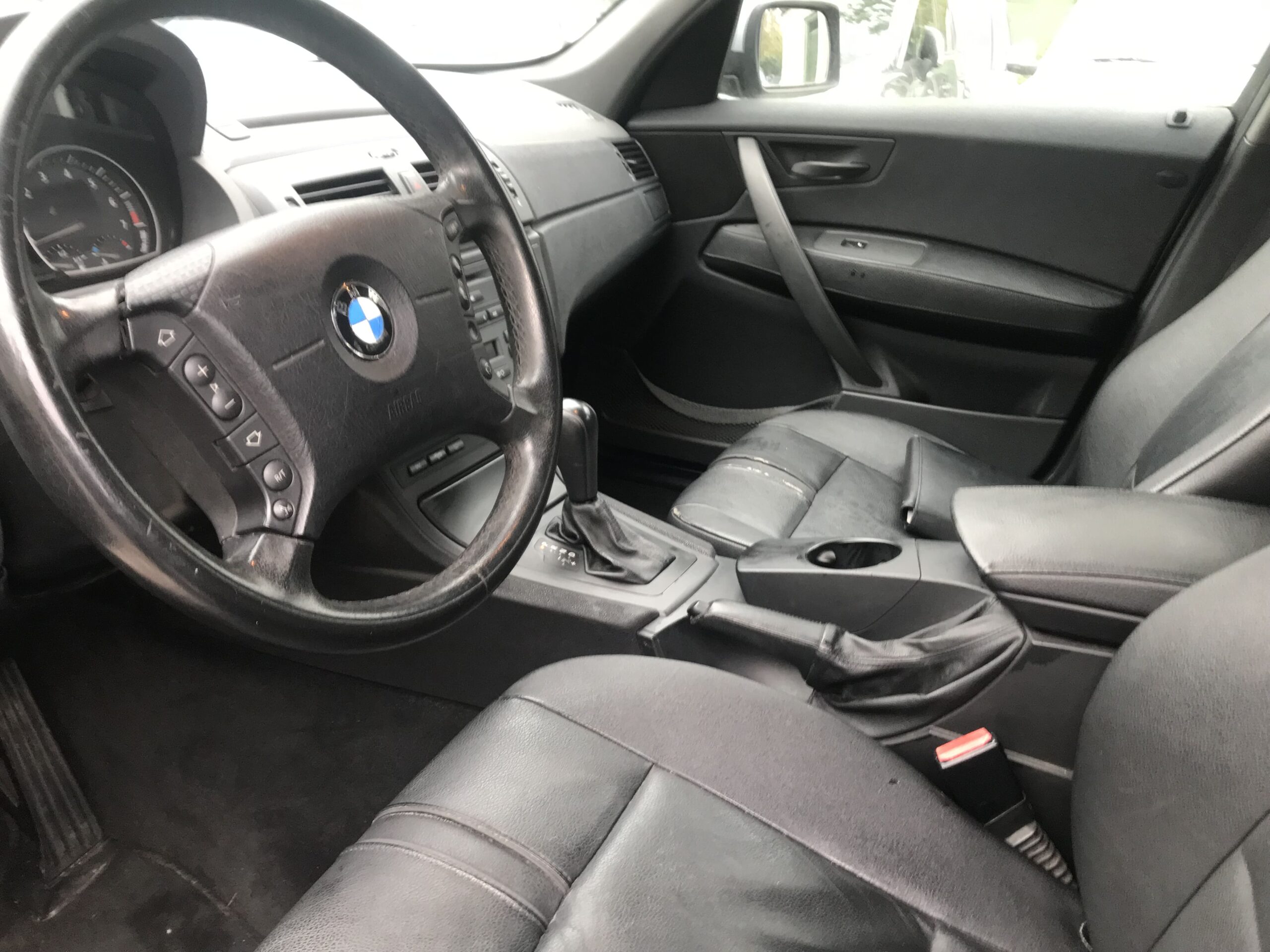 BMW X3 3.0i Année 2005 Boite de Vitesse Automatique – Image 5