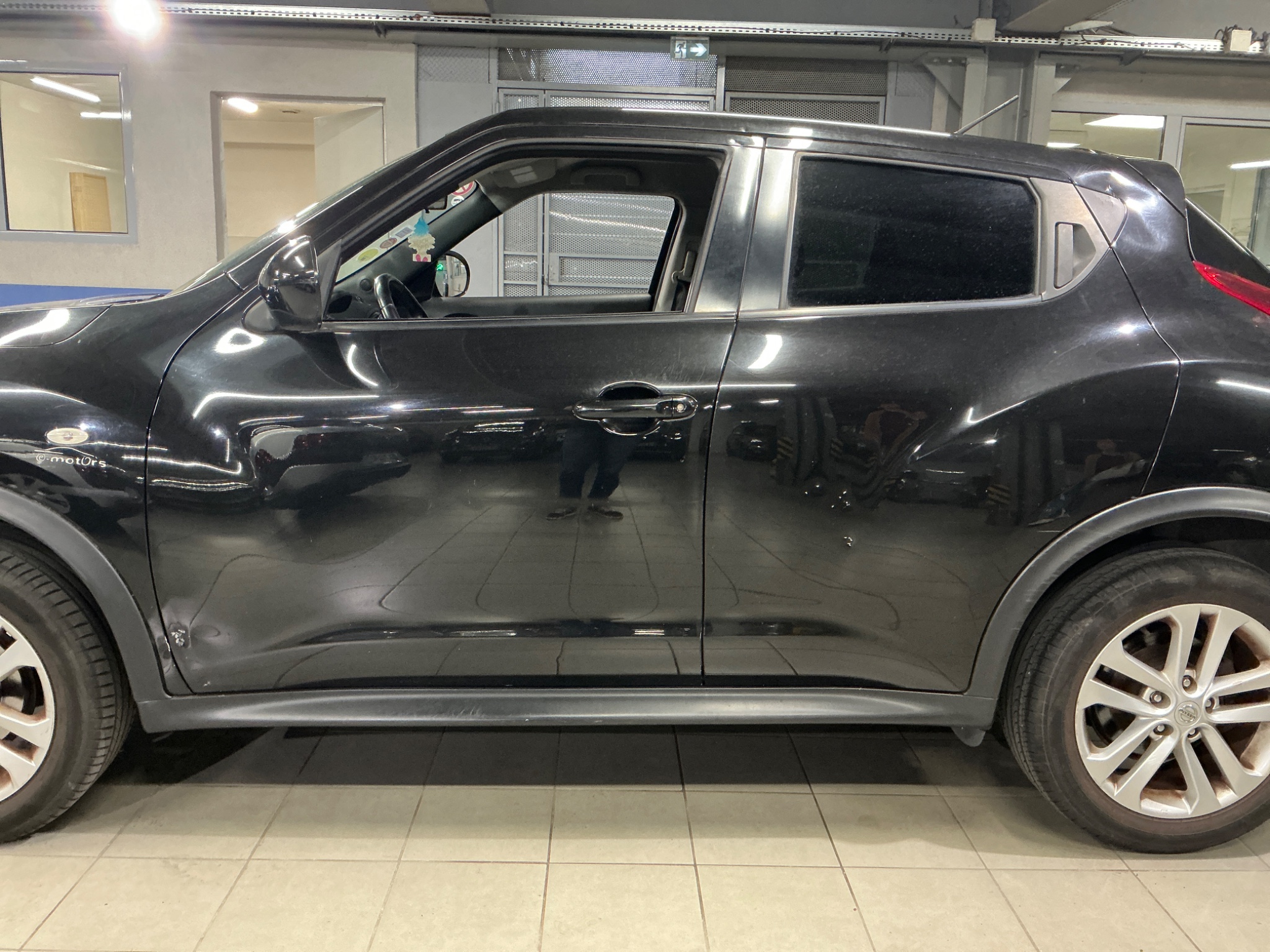 Nissan Juke 1.5 Turbodiesel Tekna année 2012 Boite de vitesse manuelle – Image 3