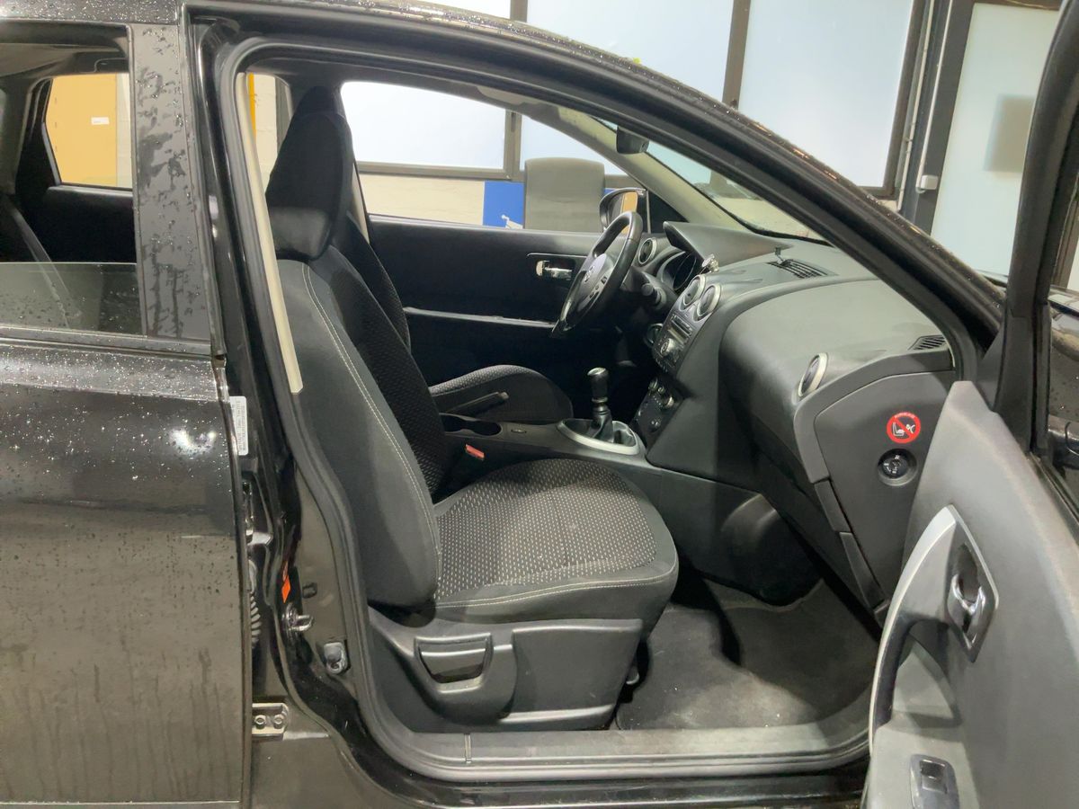 Nissan Qashqai 1.5 dCi Connect Edition année 2010 Boite de vitesse: manuelle – Image 6