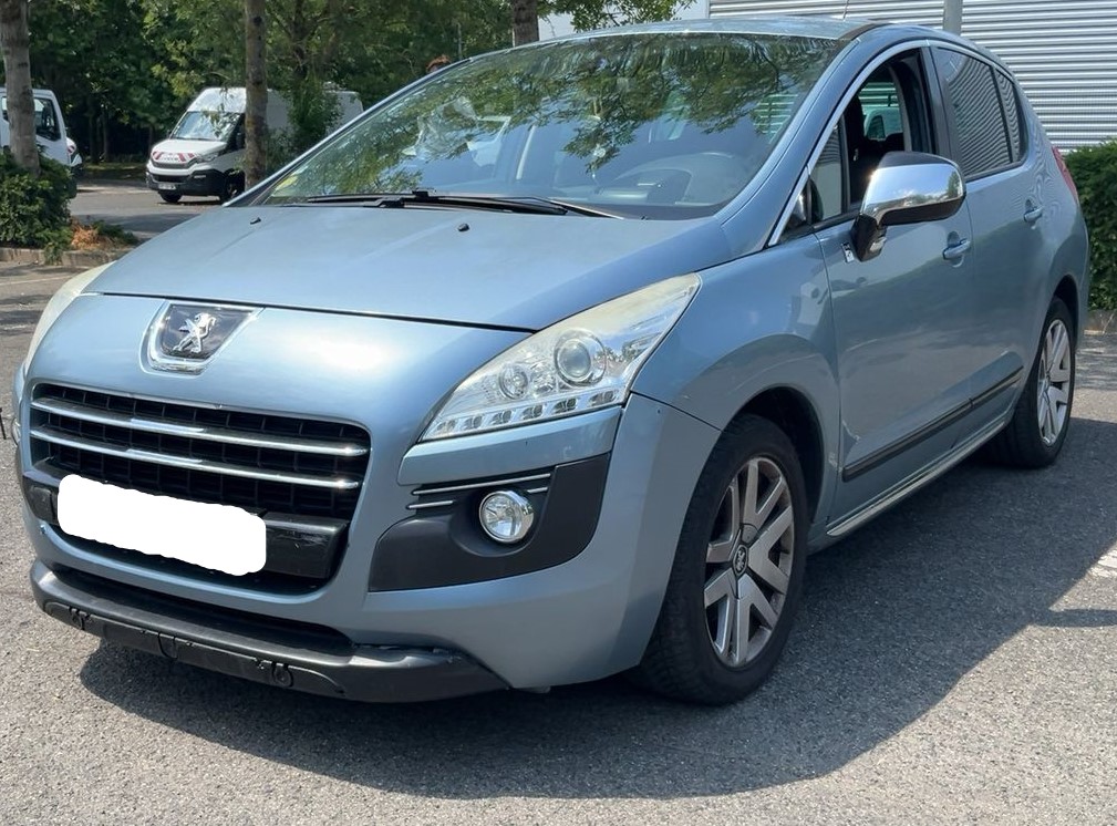 Peugeot 3008 2.0 HDi Hybrid4 année 2013 Boite de vitesse: Automatique