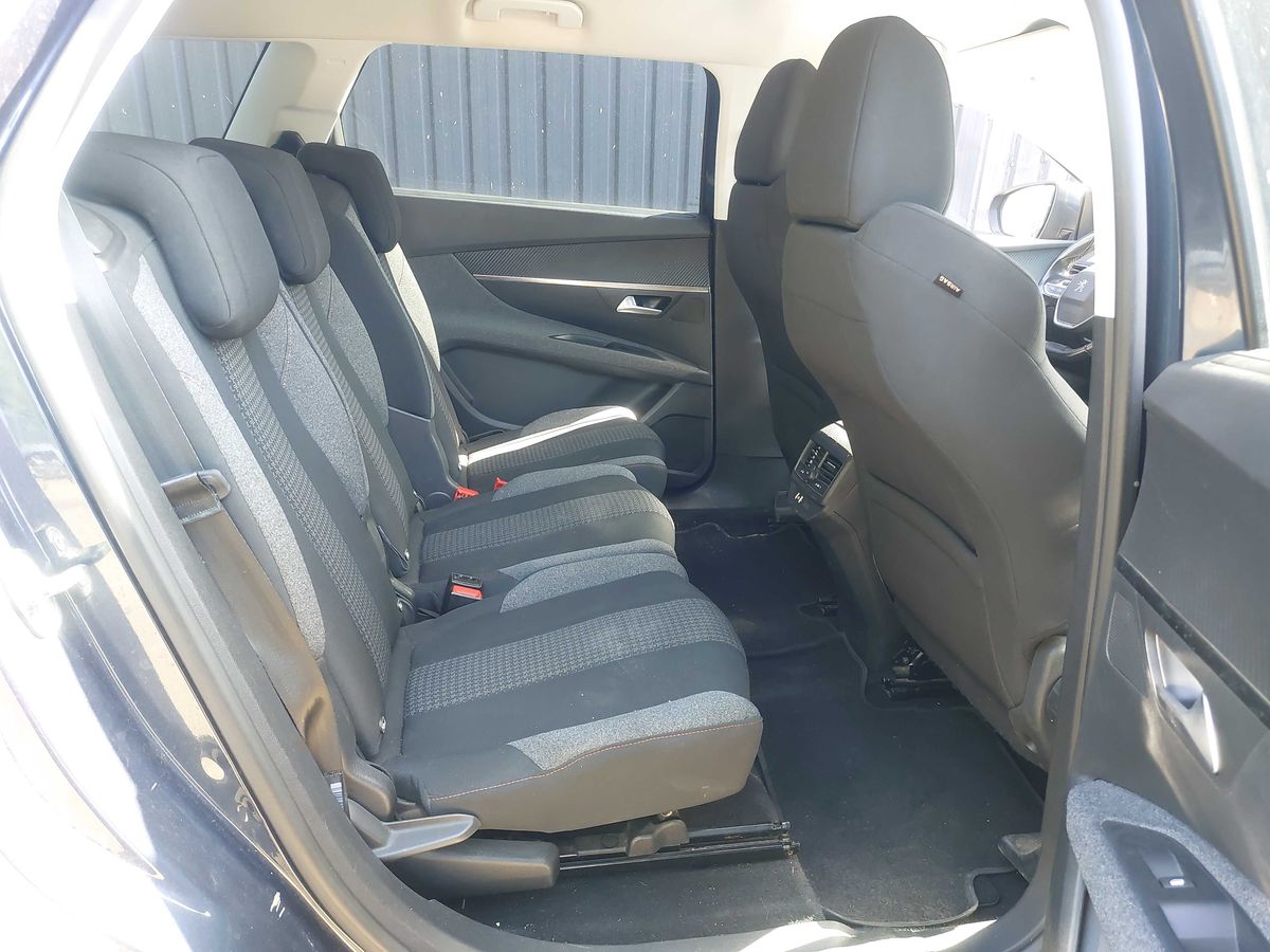 Peugeot 5008 1.5 Blue-HDi Active Année 2019 Boite de vitesse automatique – Image 17