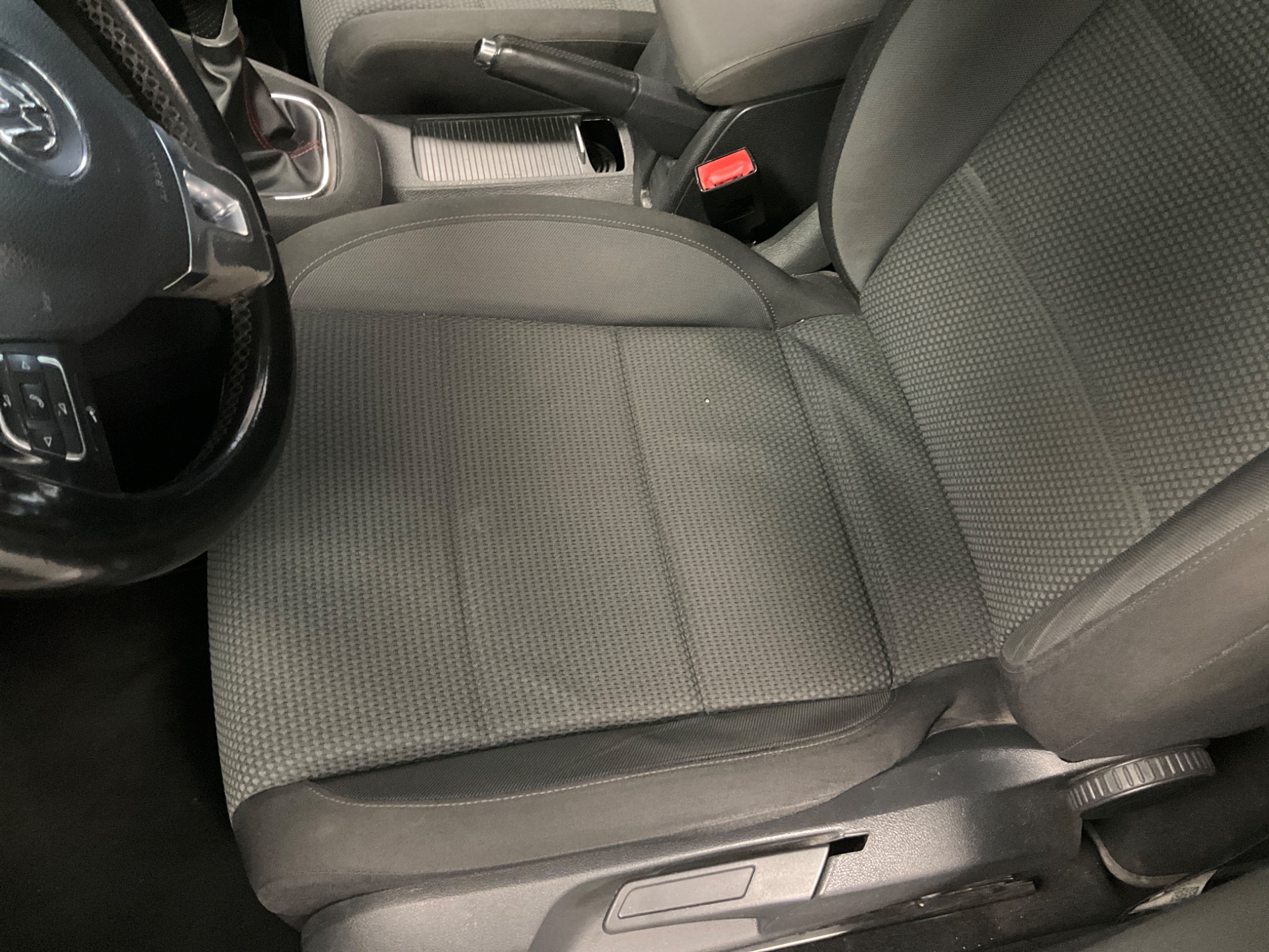 Volkswagen Golf VI 2.0 TDI Comfortline Année 2009 Boite de vitesse: manuelle – Image 15