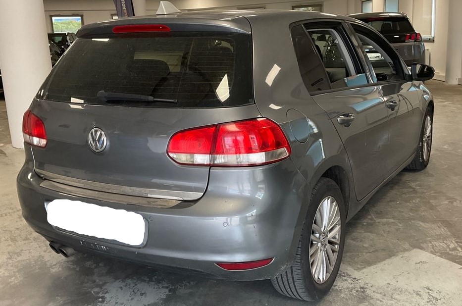 Volkswagen Golf VI 2.0 TDI Comfortline Année 2009 Boite de vitesse: manuelle – Image 4