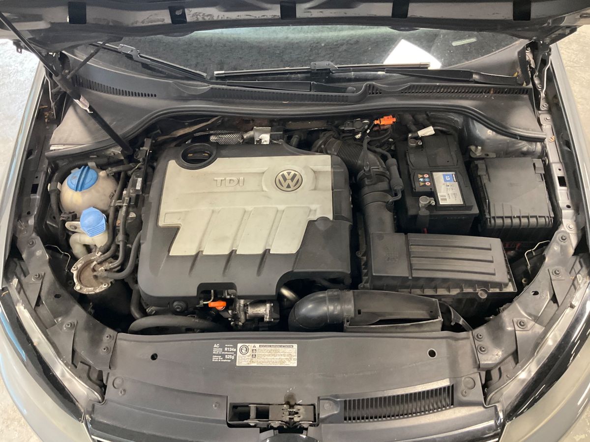 Volkswagen Golf VI 2.0 TDI Comfortline Année 2009 Boite de vitesse: manuelle – Image 8