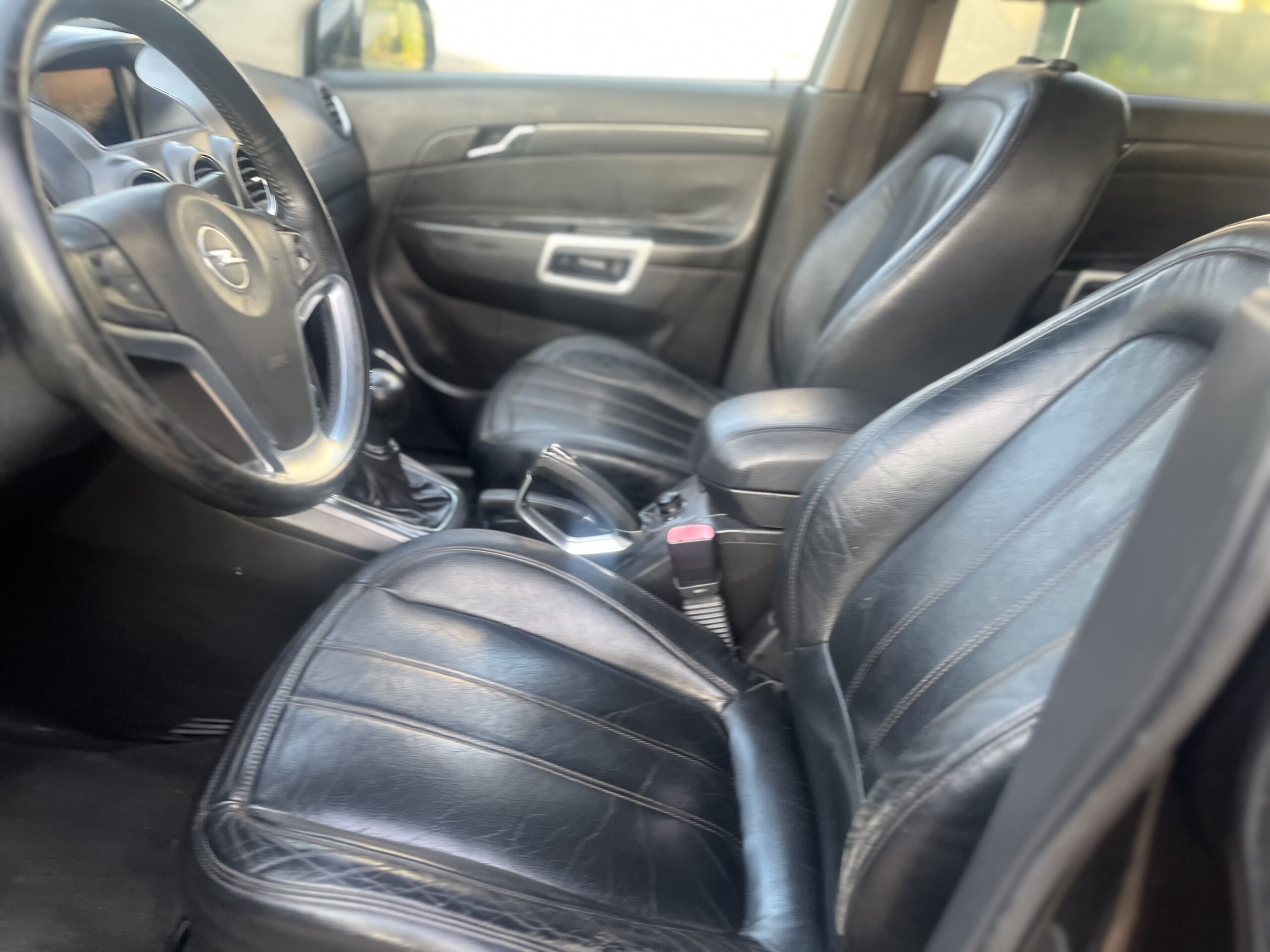 Opel Antara 2.0 CDTI Selection Année 2010 Boite de vitesse: manuelle – Image 8