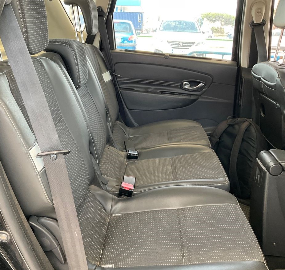 Renault Scenic 1.5 dCi Exception année 2011 Boite de vitesse: automatique – Image 18