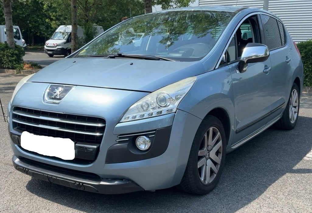 Peugeot 3008 2.0 HDi Hybrid4 année 2013 Boite de vitesse: Automatique – Image 14