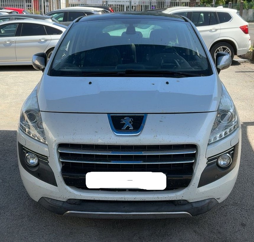 Peugeot 3008 2.0 HDi Hybrid4 CO2 Année 2012 Boite de Vitesse: Automatique – Image 19