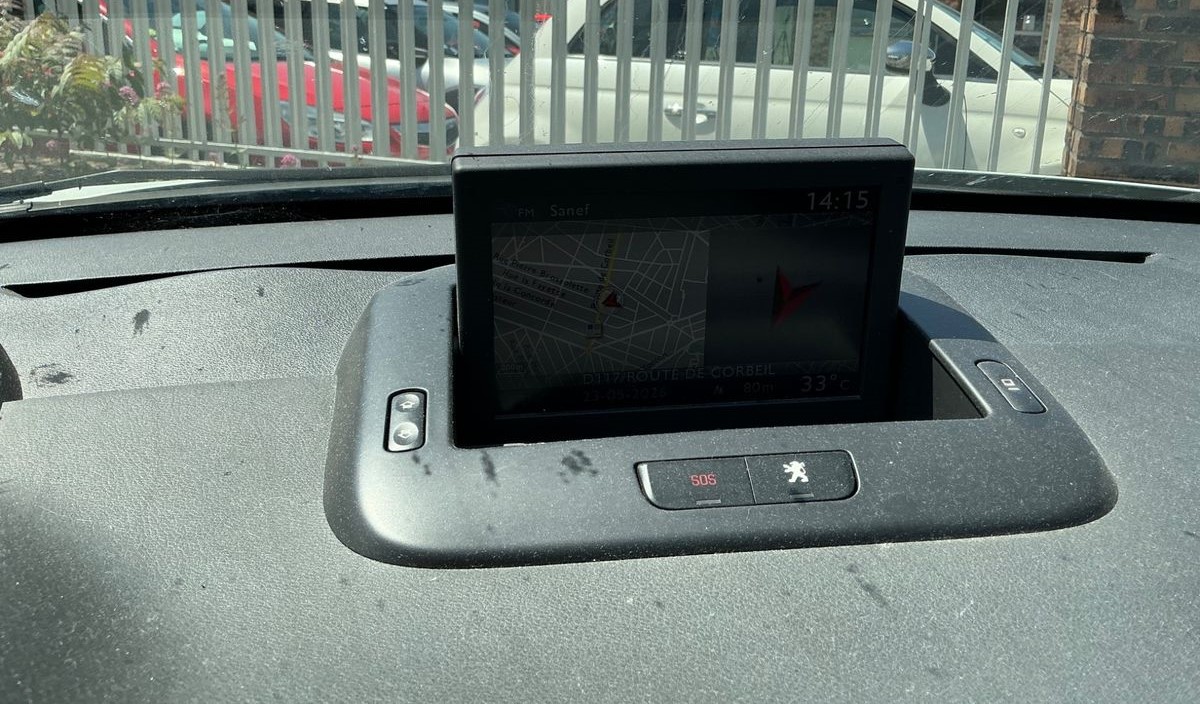 Peugeot 3008 2.0 HDi Hybrid4 CO2 Année 2012 Boite de Vitesse: Automatique – Image 14