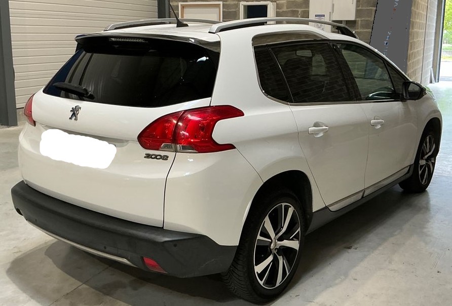 Peugeot 2008 1.6 e-HDi année 2014 Boite de vitesse: manuelle – Image 13