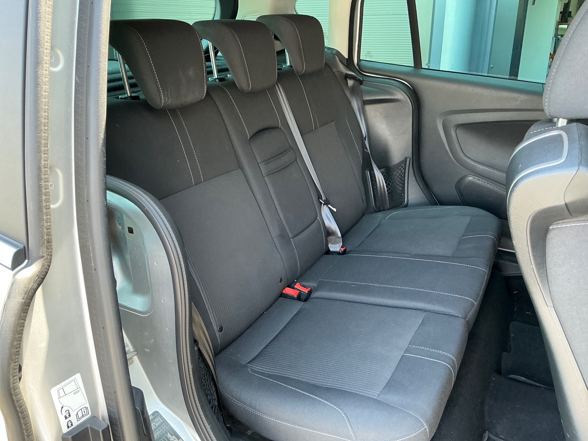 Ford B-Max 1.6 TDCi Titanium Année 2015 Boite de vitesse: manuelle – Image 10