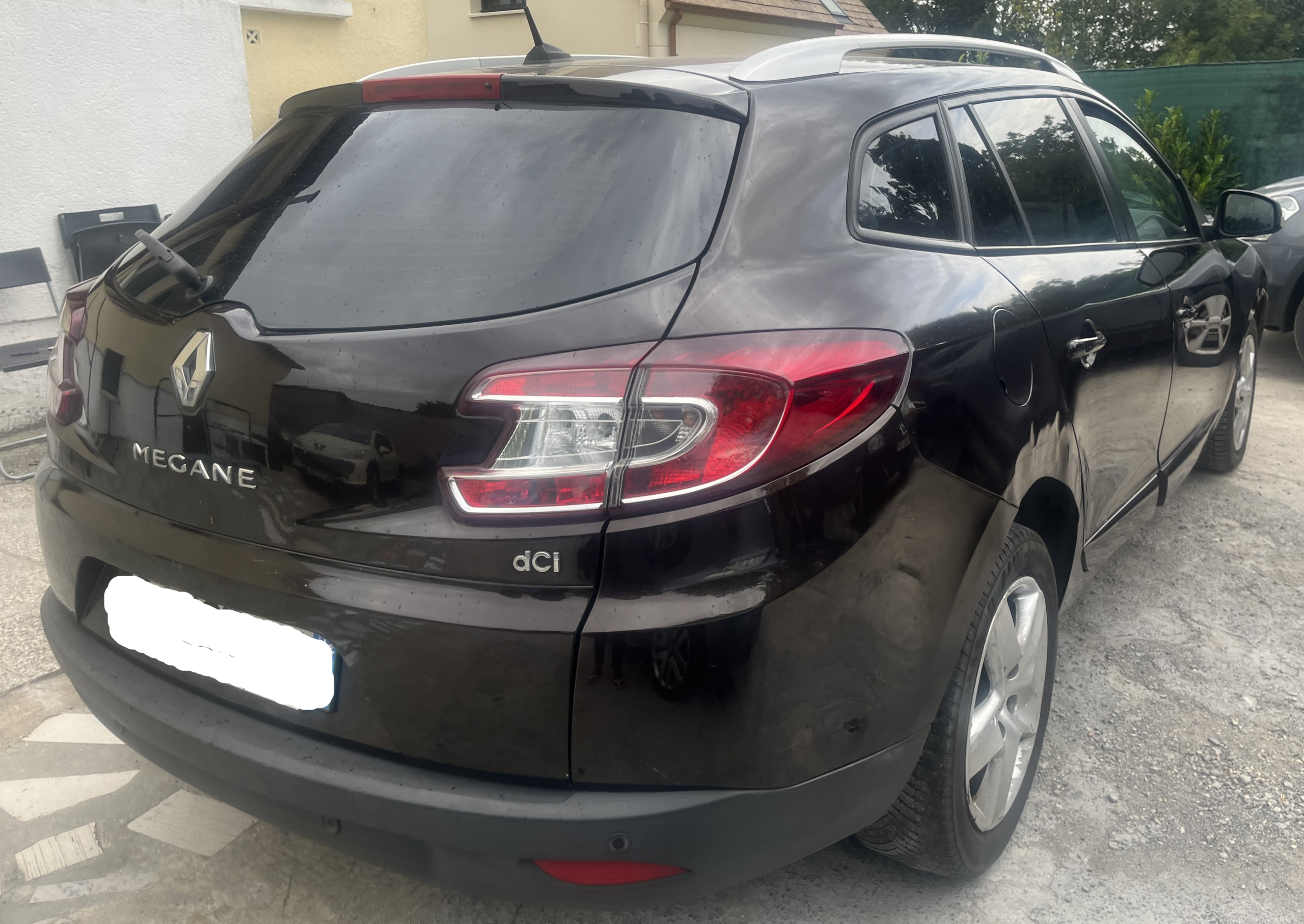 Renault Megane 1.5 dCi Année 2014 Boite de vitesse: Automatique – Image 3
