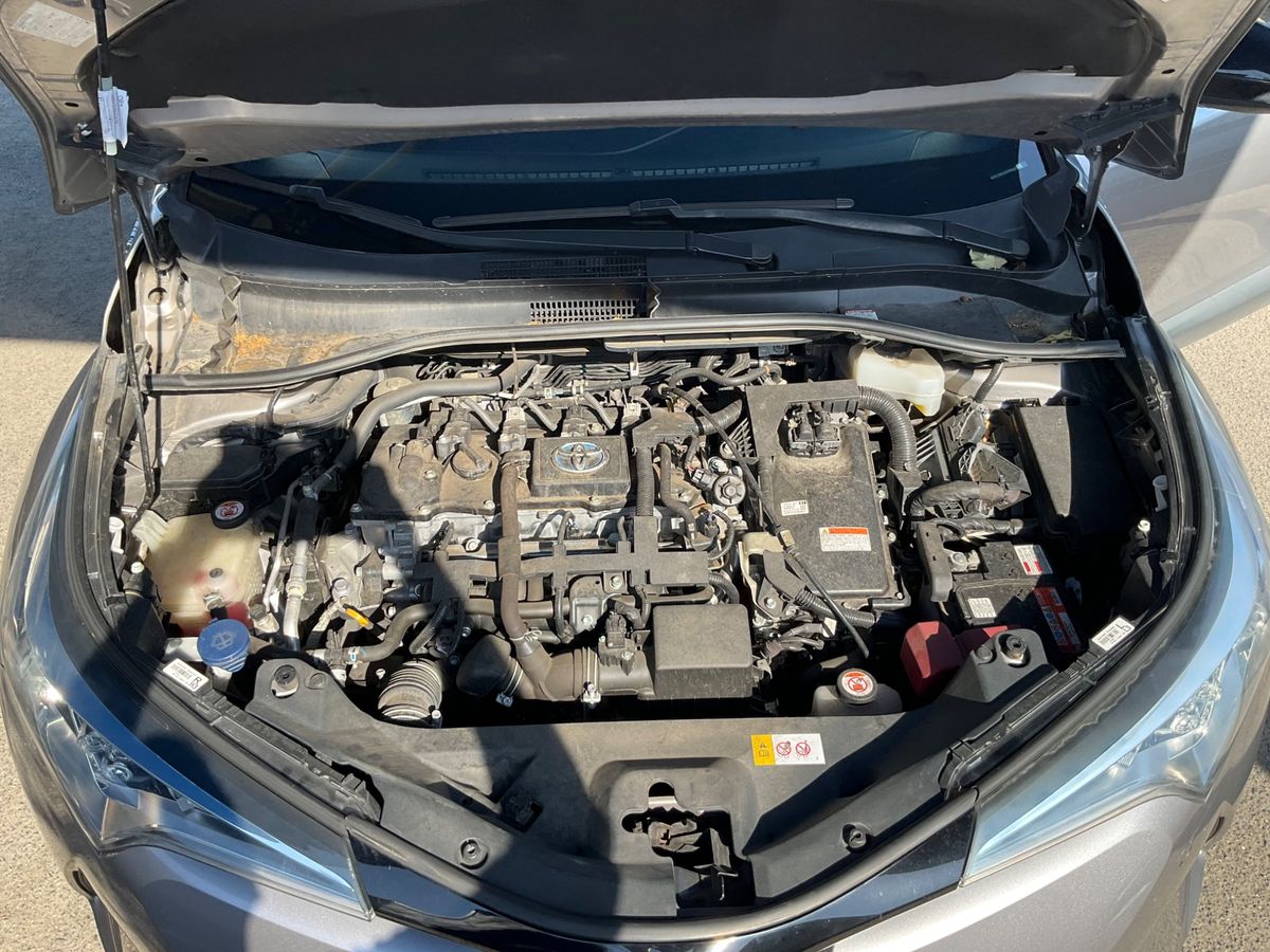 Toyota C-HR 1.8 Hybrid Gaphic année 2019 Boite de vitesse: automatique – Image 7
