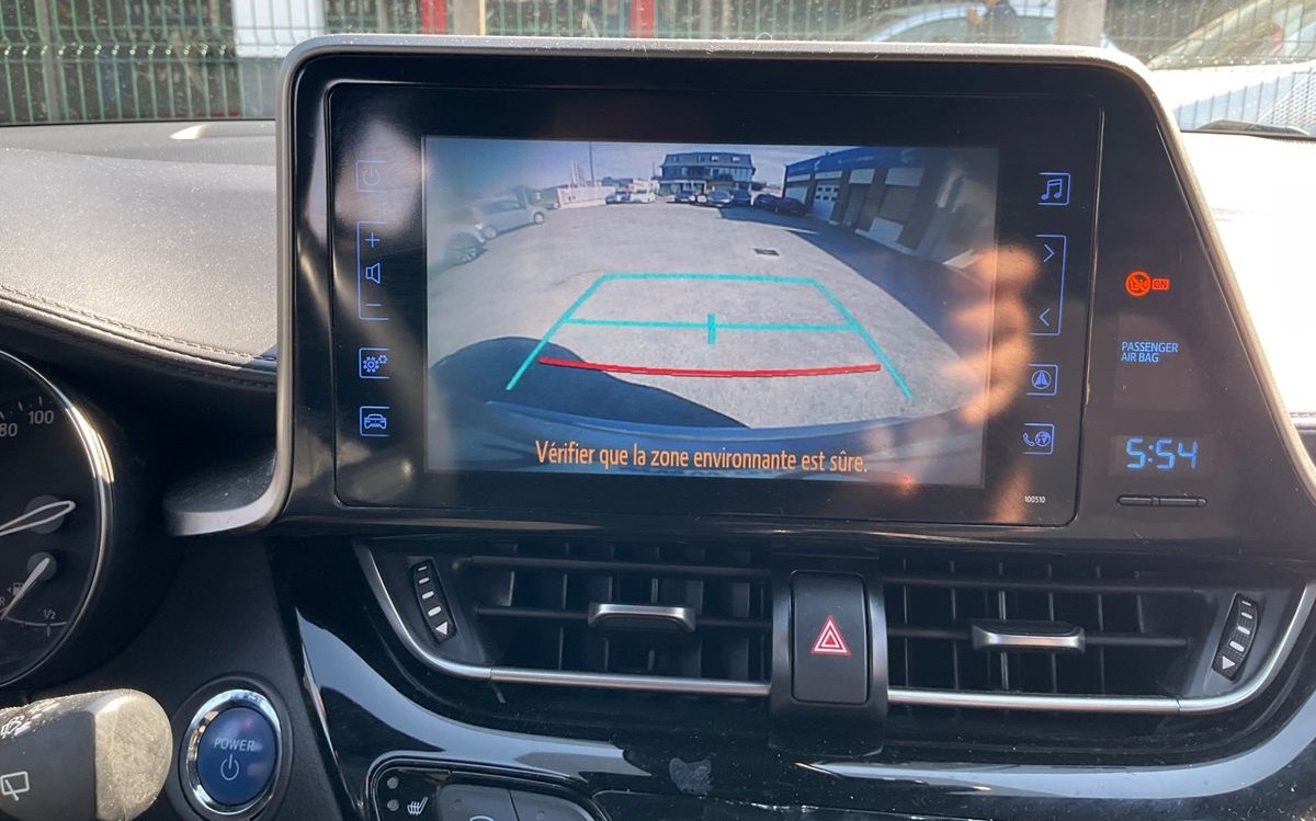Toyota C-HR 1.8 Hybrid Gaphic année 2019 Boite de vitesse: automatique – Image 12