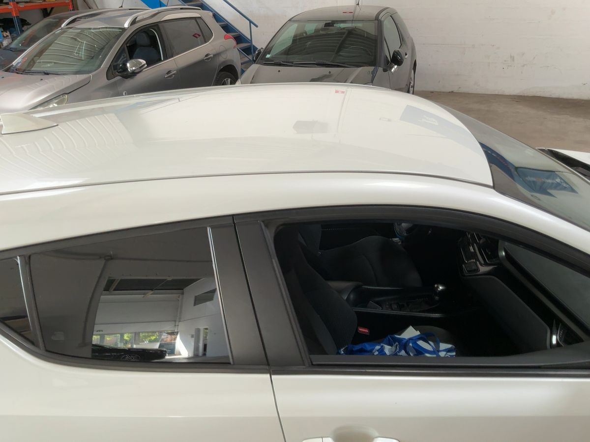 Toyota C-HR 1.8 Hybrid Dynamic année 2019 Boite de vitesse: automatique – Image 13