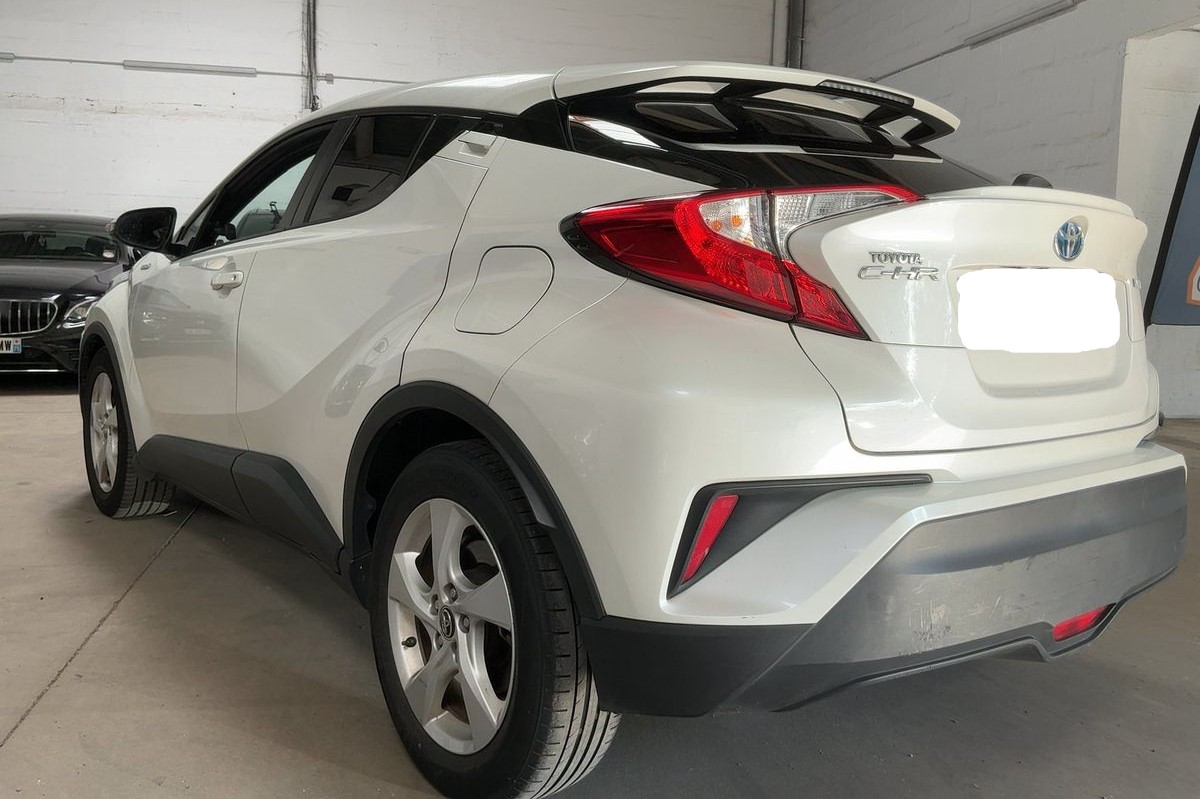 Toyota C-HR 1.8 Hybrid Dynamic année 2019 Boite de vitesse: automatique – Image 21