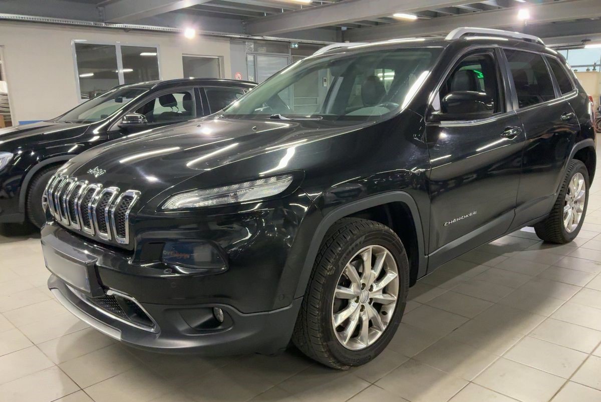 Jeep Cherokee 2.2 M-Jet Limited 4WD année 2016 Boite de vitesse: automatique