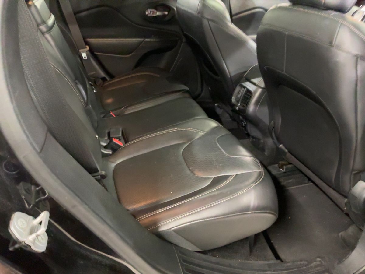 Jeep Cherokee 2.2 M-Jet Limited 4WD année 2016 Boite de vitesse: automatique – Image 10