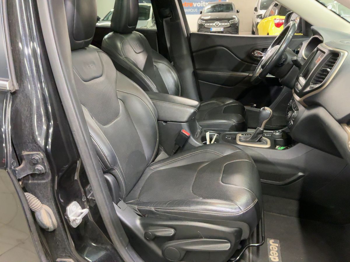 Jeep Cherokee 2.2 M-Jet Limited 4WD année 2016 Boite de vitesse: automatique – Image 12